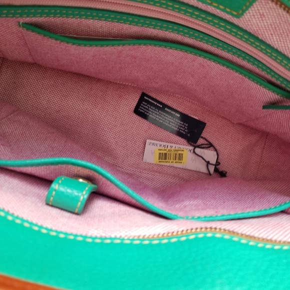 AUTHENTIC Donney & Burke - Picture 8 of 13